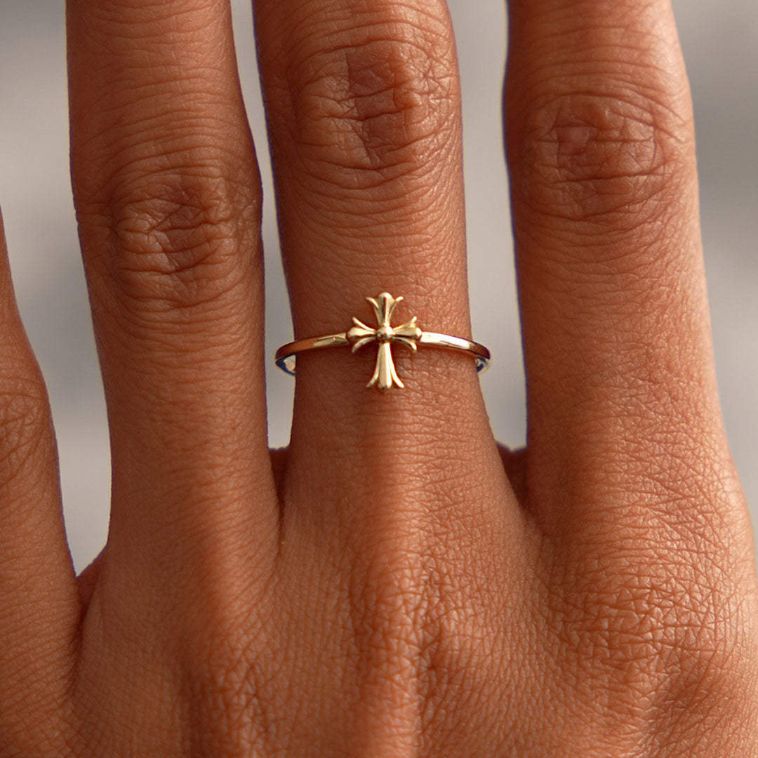 OBFJ0519 - 14K Cathedral Cross Band Ring 4
