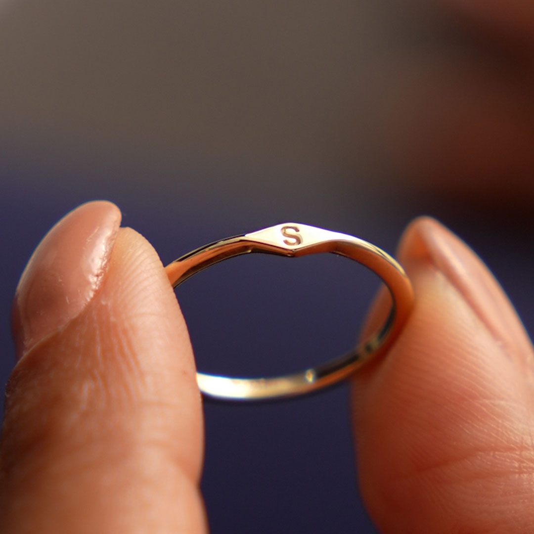 OBFJ0520 - 14K Gold Diamond Shape Initial Ring 2