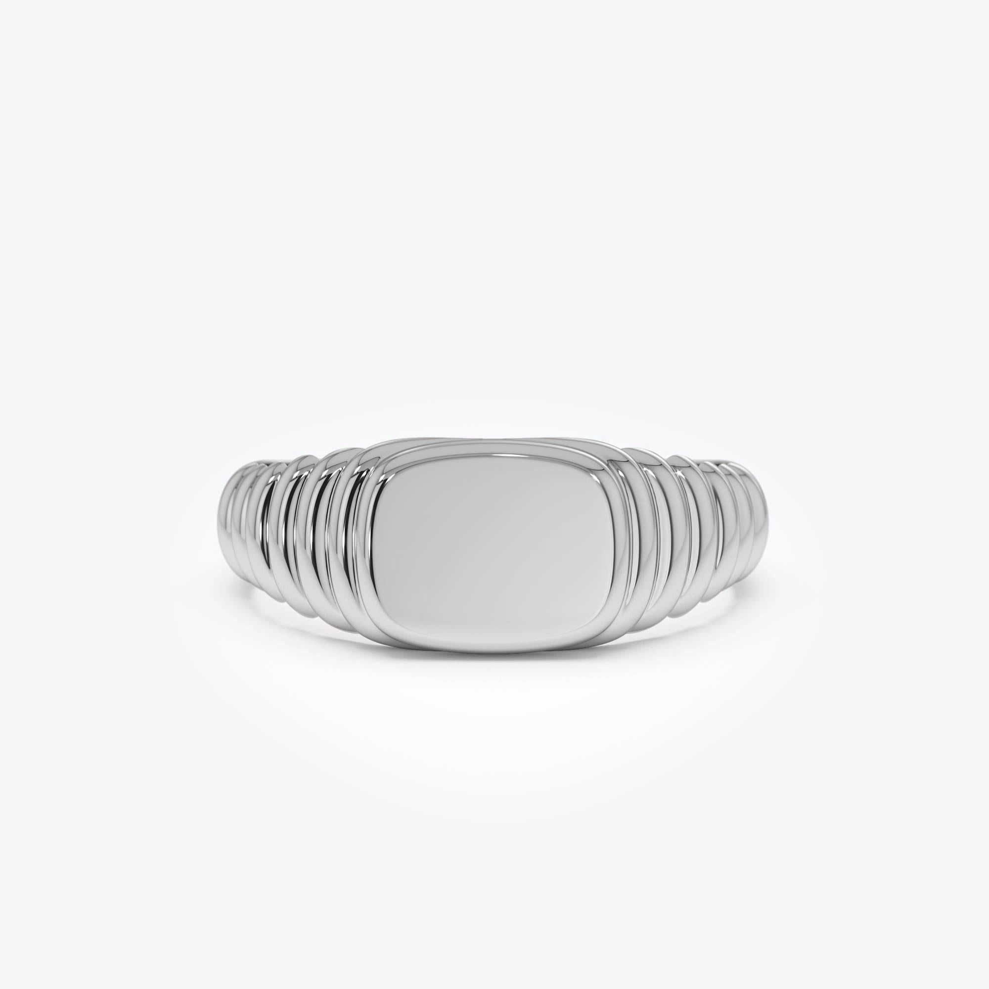 OBFJ0429 - 14k Gold Ribbed Cushion Signet Ring 8