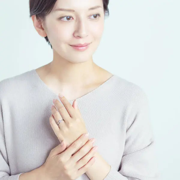 Six Prong Round Brilliant Engagement Ring [Setting Only] - EC018 - Roselle Jewelry